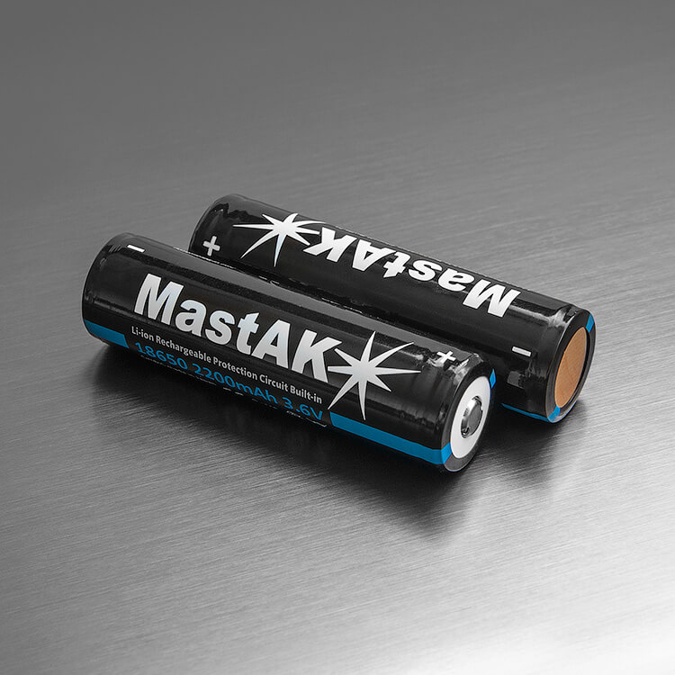 MastAK 18500 1400 mAh 3.6V Li-ion + защита (56311206)
