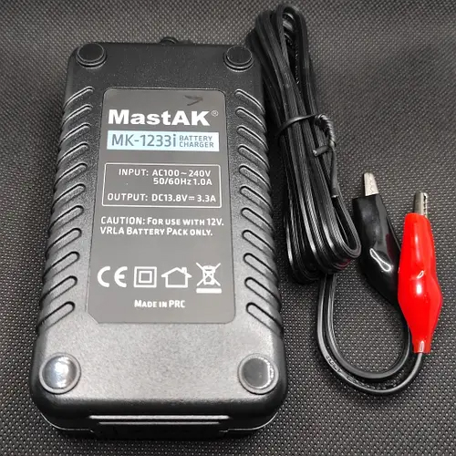 Зарядний пристрій для свинцнво-кислотних акумуляторів MASTAK Green MK-1233i (G60-A12) (56321705)